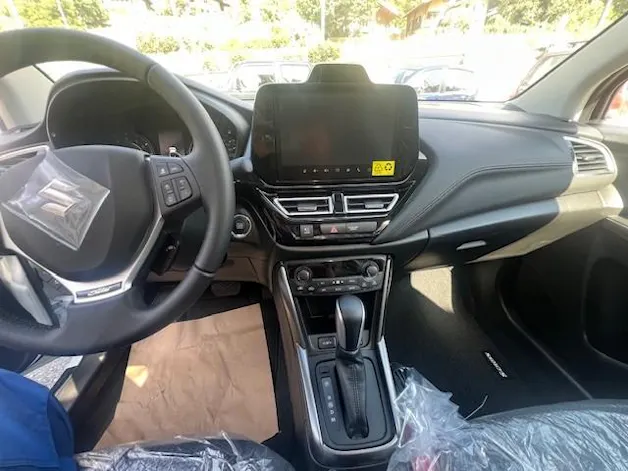 Suzuki S-Cross 1.4 T Piz Sulai Top Hybrid 4x4