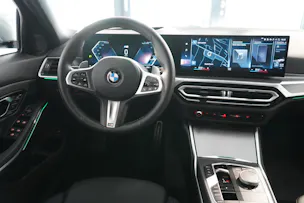 BMW 318i Touring
