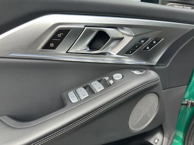 BMW XM 50e Plug-in Hybrid