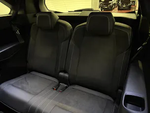 PEUGEOT 5008 1.2 Hybrid GT Exclusive