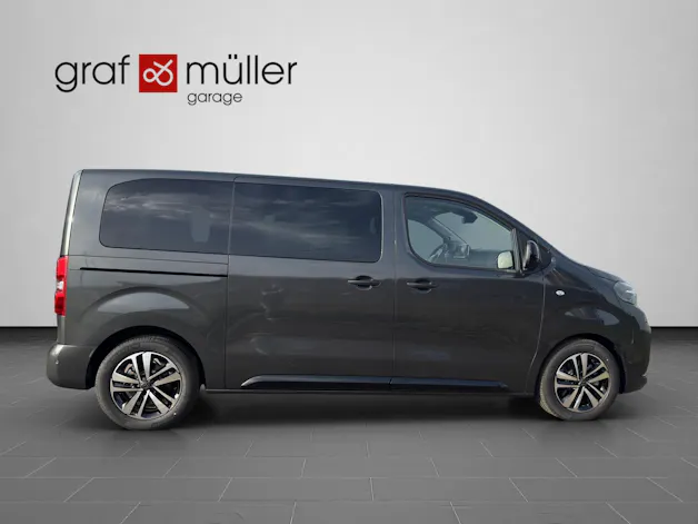 PEUGEOT Traveller Standard 2.2 BlueHDi 180 Family Edition S/S