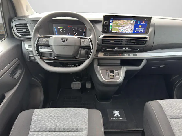 PEUGEOT Traveller Standard 2.2 BlueHDi 180 Family Edition S/S