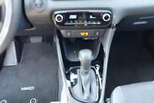 Toyota Yaris 1.5 VVT-i HSD Trend Plus