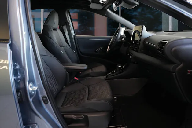 Toyota Yaris 1.5 VVT-i HSD Premium