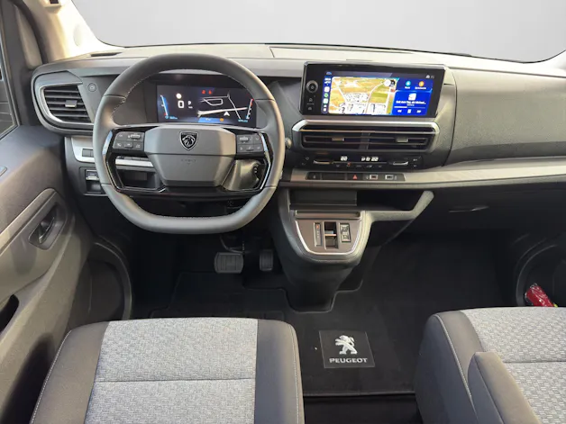 PEUGEOT Traveller Standard 2.2 BlueHDi 180 Family Edition S/S