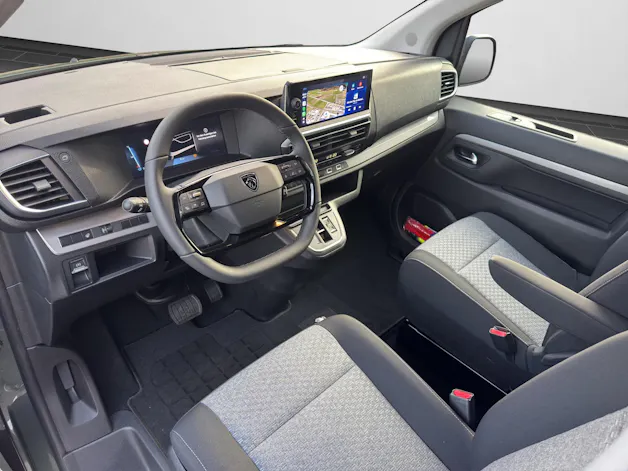 PEUGEOT Traveller Standard 2.2 BlueHDi 180 Family Edition S/S