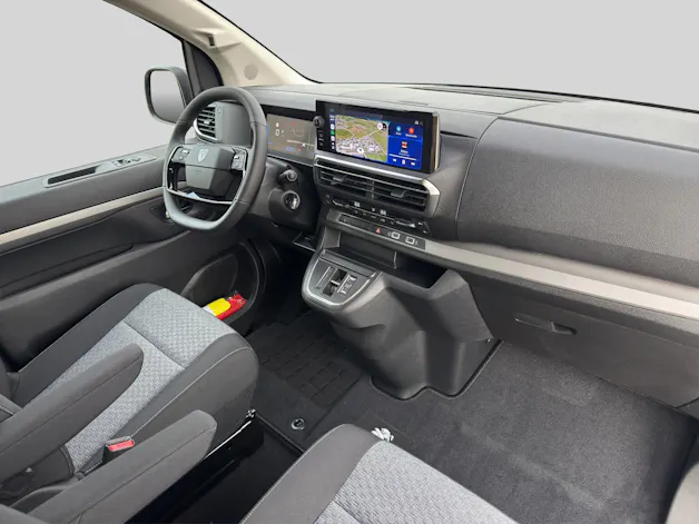 PEUGEOT Traveller Standard 2.2 BlueHDi 180 Family Edition S/S