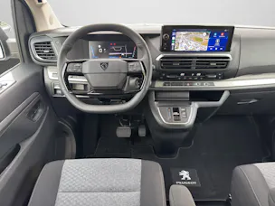 PEUGEOT Traveller Standard 2.2 BlueHDi 180  Family Edition S/S