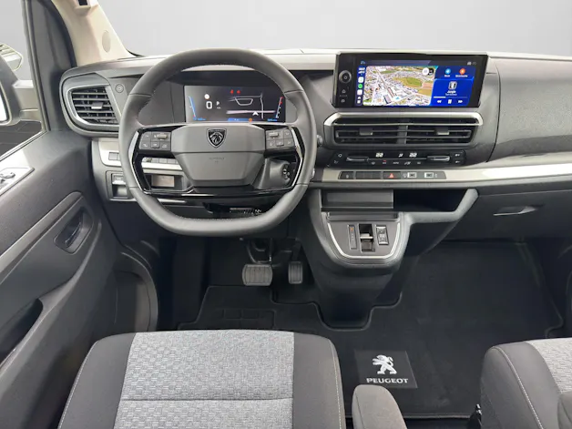 PEUGEOT Traveller Standard 2.2 BlueHDi 180  Family Edition S/S