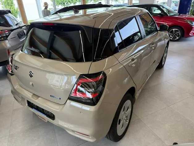 Suzuki Swift 1.2 Piz Sulai Hybrid 4x4