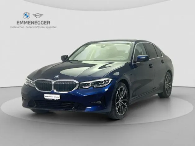 BMW 330e SAG