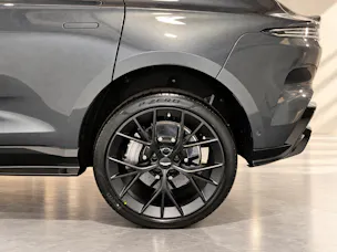 ASTON MARTIN DBX S 4.0 V8 Bi-Turbo