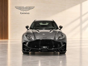https://vehicle.imgix.net/4444949/23bdcdd0-d149-4434-aff6-b0ff59e436bf.jpg