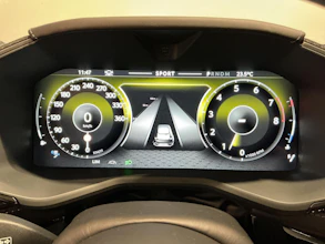 https://vehicle.imgix.net/4444949/69fc89cc-dffa-4d0d-b56d-8182b2dd6454.jpg