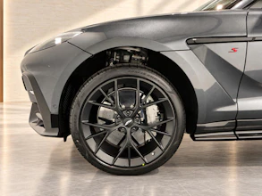 https://vehicle.imgix.net/4444949/7d74d1c8-fbf7-45b8-879e-47825c56f632.jpg