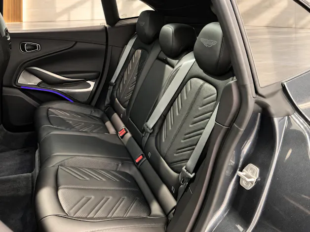ASTON MARTIN DBX S 4.0 V8 Bi-Turbo