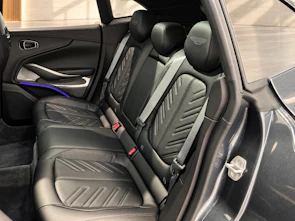 image du véhicule ASTON MARTIN DBX S 4.0 V8 Bi-Turbo