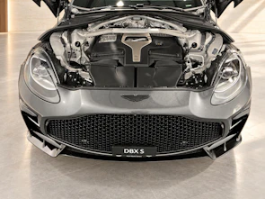 image du véhicule ASTON MARTIN DBX S 4.0 V8 Bi-Turbo