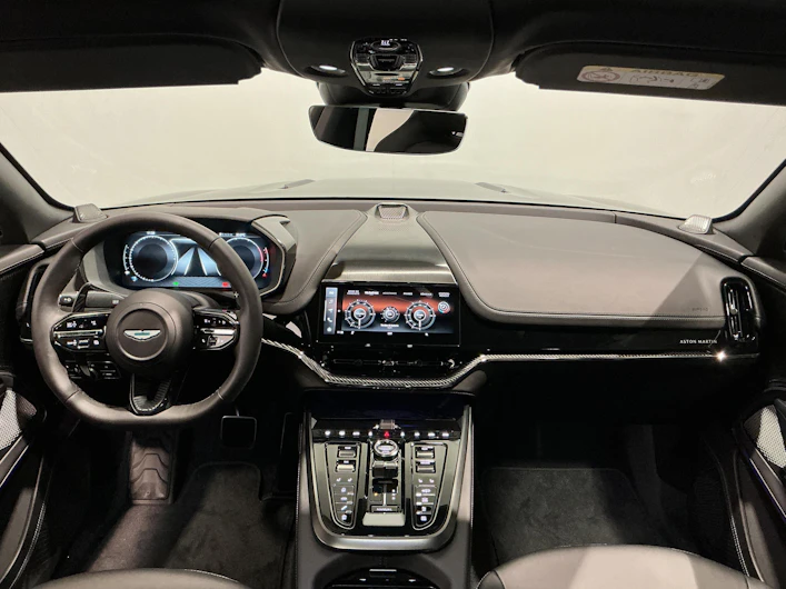 immagine del veicolo ASTON MARTIN DBX