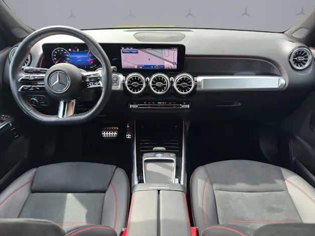 MERCEDES-BENZ GLB 200