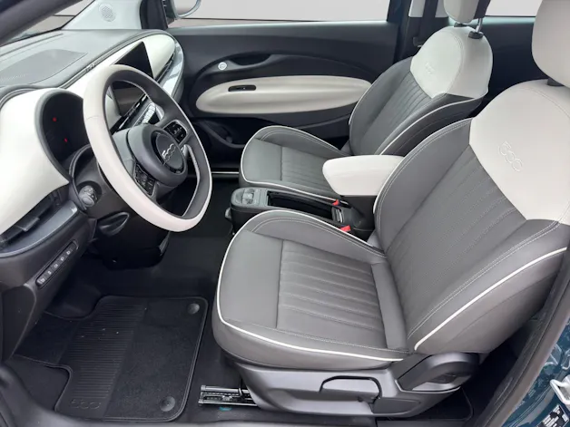 FIAT 500 Cabrio La Prima