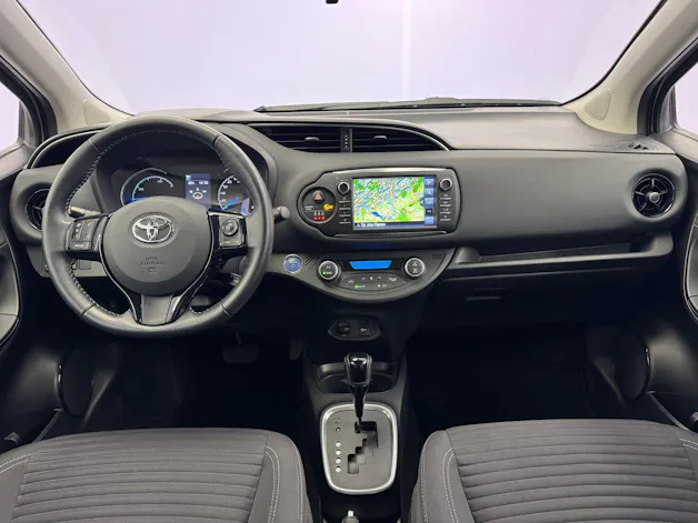 Toyota Yaris 1.5 VVT-i HSD Trend