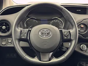 Toyota Yaris 1.5 VVT-i HSD Trend