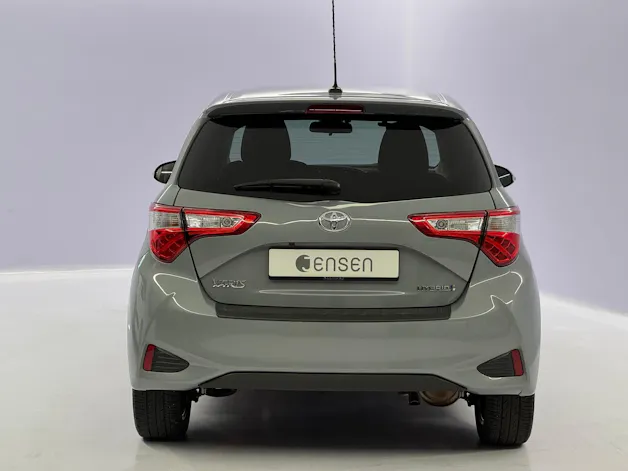 Toyota Yaris 1.5 VVT-i HSD Trend