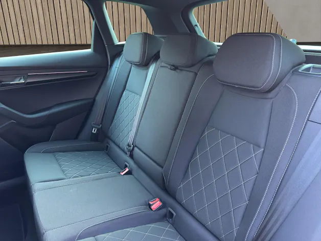 SKODA Karoq SportLine 2.0 TSI 4x4