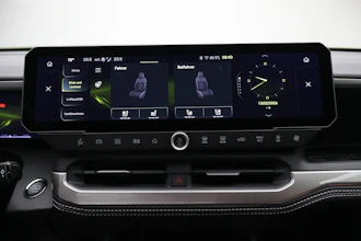 https://vehicle.imgix.net/4444986/e995fffd-7bde-47f5-918d-bd8031f57f07.JPG
