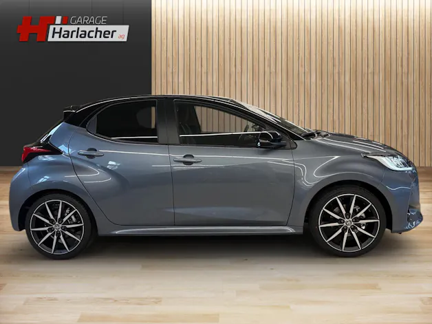 Toyota Yaris 1.5 VVT-i HSD GR Sport