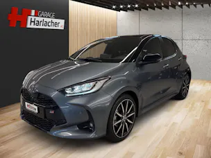Toyota Yaris 1.5 VVT-i HSD GR Sport