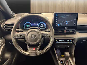 Toyota Yaris 1.5 VVT-i HSD GR Sport
