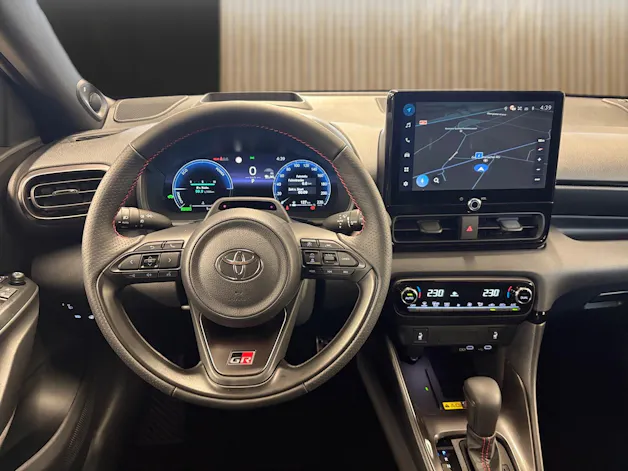 Toyota Yaris 1.5 VVT-i HSD GR Sport