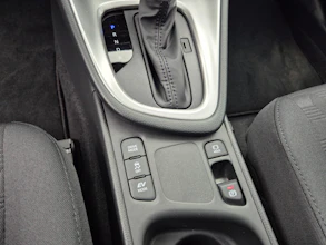 https://vehicle.imgix.net/4445039/6e360fc9-0c89-4333-873e-d3a83612332e.jpg