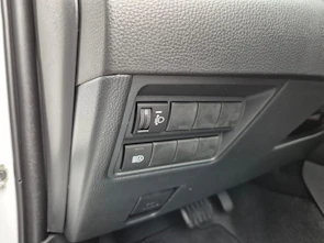 Fahrzeugbild TOYOTA Yaris 1.5 VVT-i HSD Comfort
