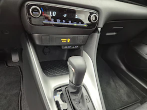 Fahrzeugbild TOYOTA Yaris 1.5 VVT-i HSD Comfort