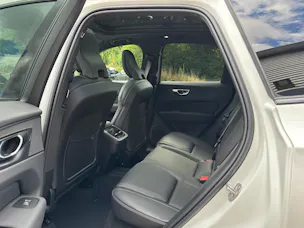 VOLVO XC60 2.0 B5 MH Black Edition AWD