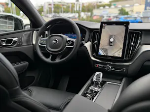 VOLVO XC60 2.0 B5 MH Black Edition AWD