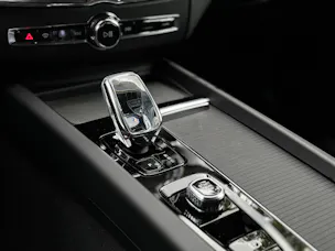 VOLVO XC60 2.0 B5 MH Black Edition AWD
