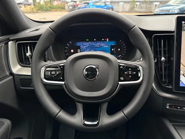 VOLVO XC60 2.0 B5 MH Black Edition AWD