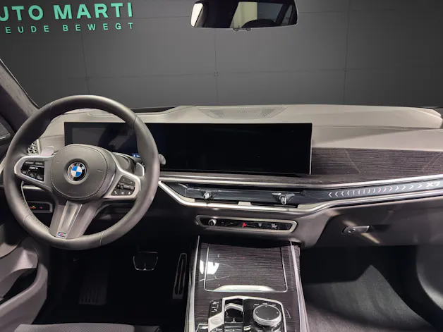 BMW X7 40i xDrive SAG