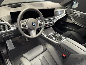 BMW X7 40i xDrive SAG