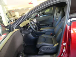 MAZDA CX-6e Takumi