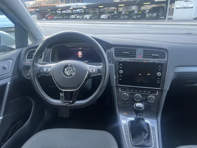 VW Golf VII 2.0 TDI Comfortline 4m