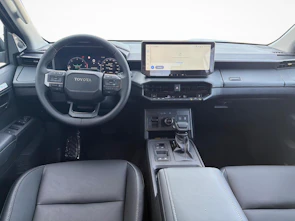 immagine del veicolo TOYOTA Hilux Double Cab.-Pick-up 2.8 D-4D MHEV 204 Invincible