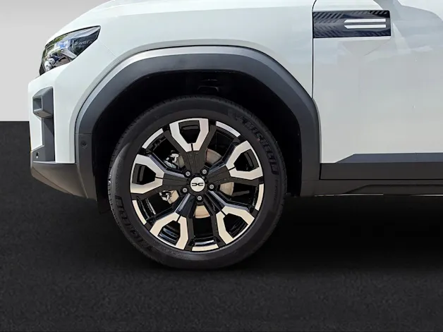 DACIA BIGSTER journey hybrid 155