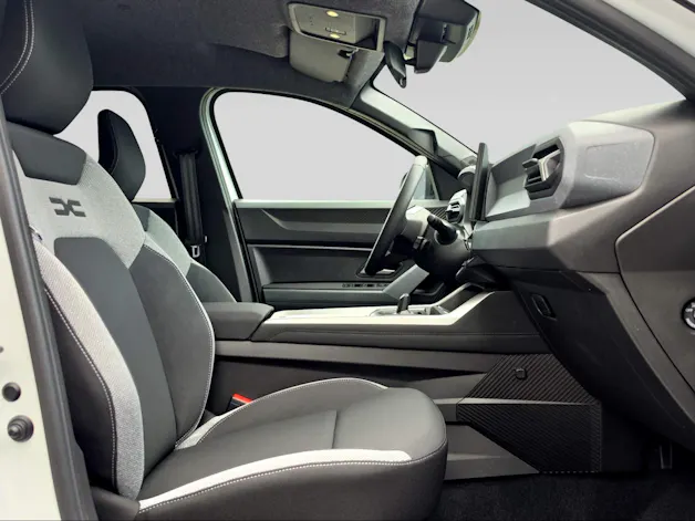 DACIA BIGSTER journey hybrid 155