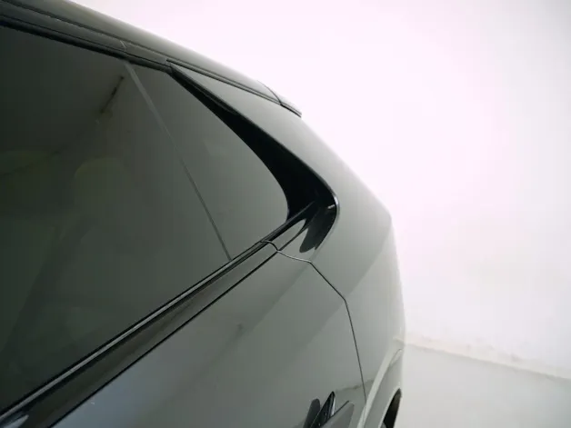 MAZDA CX-6e Takumi