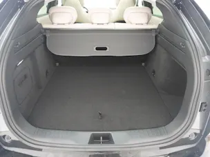 MAZDA CX-6e Takumi
